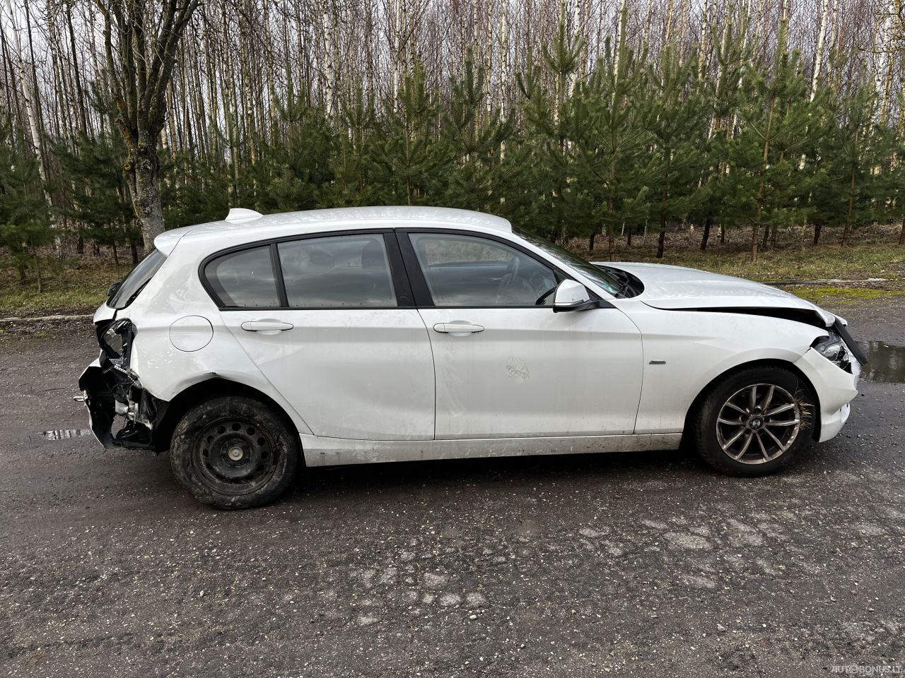 BMW 118 | 6