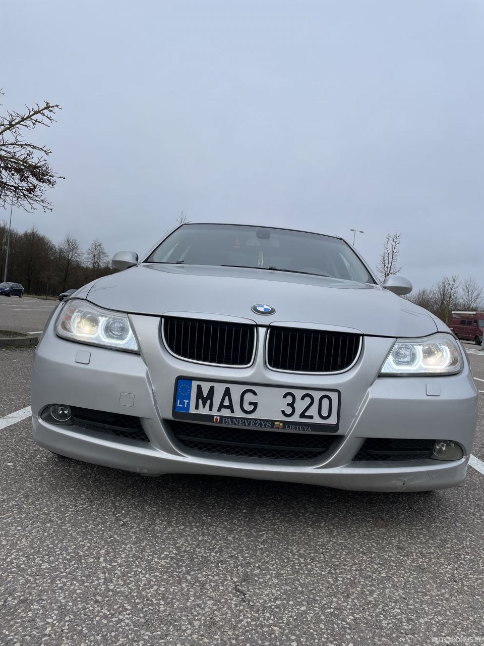 BMW 320, 2.0 l., sedanas