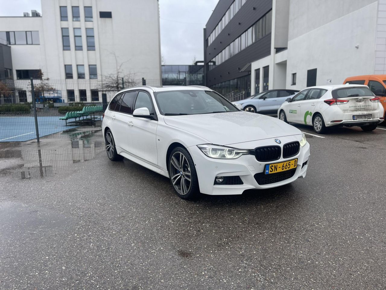 BMW 335 | 2