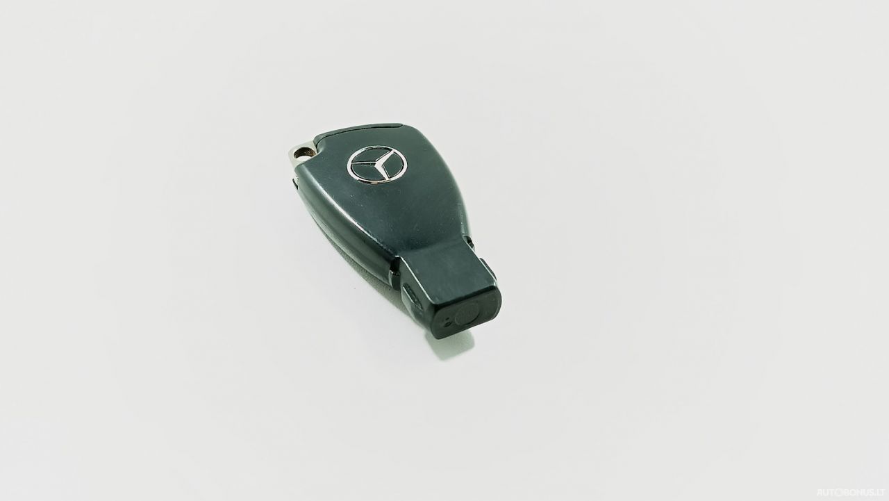 Mercedes-Benz E klasė, Universalas | 1