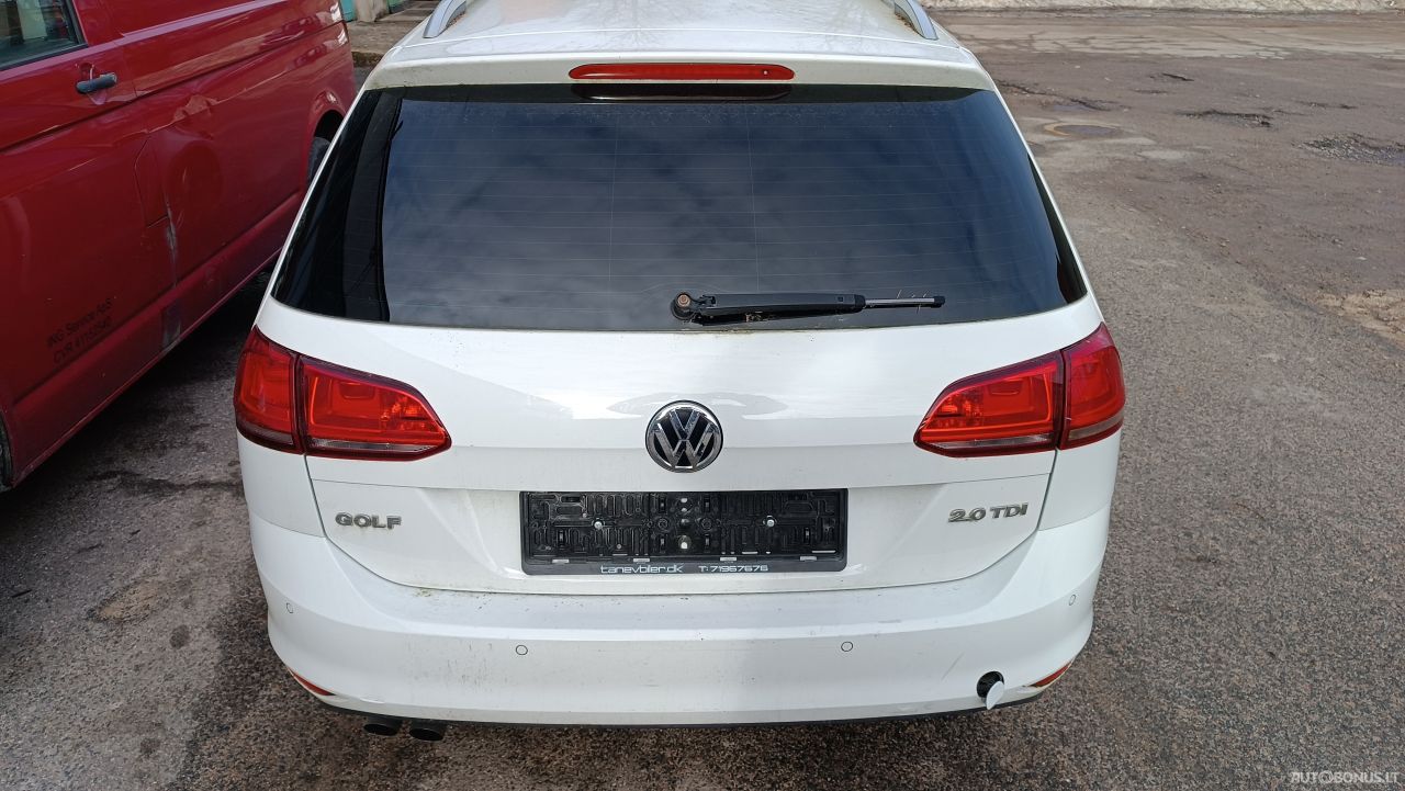 Volkswagen Golf, Universalas