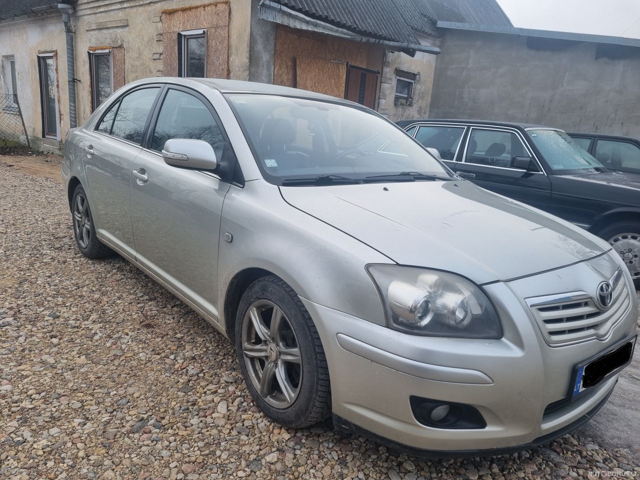 Toyota Avensis, Sedanas | 1