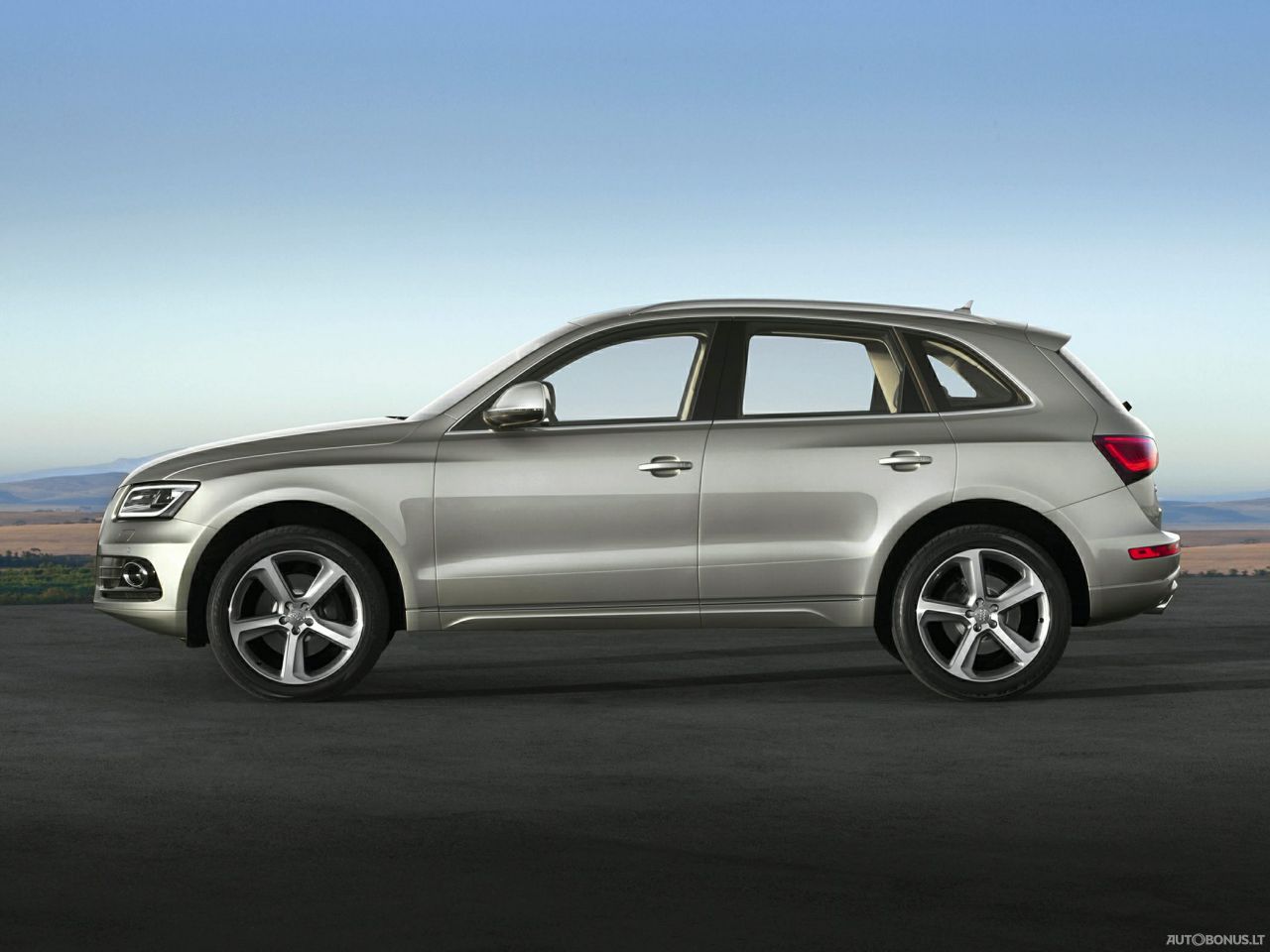 Audi Q5, Visureigis