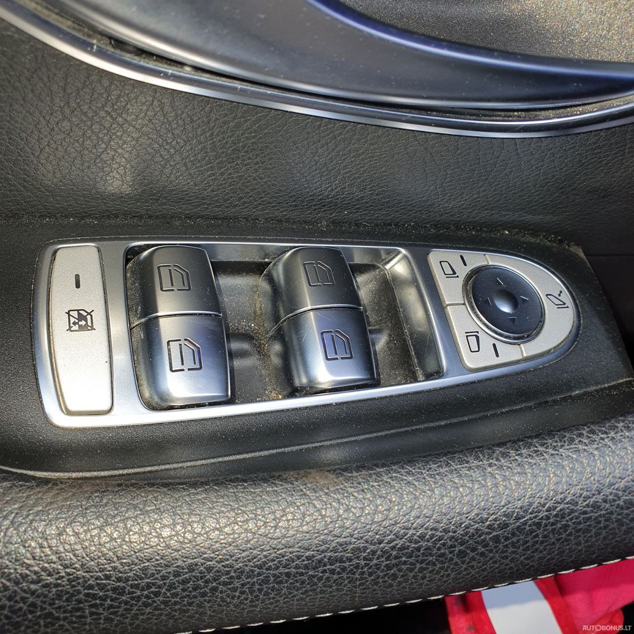 Mercedes-Benz E220 | 10