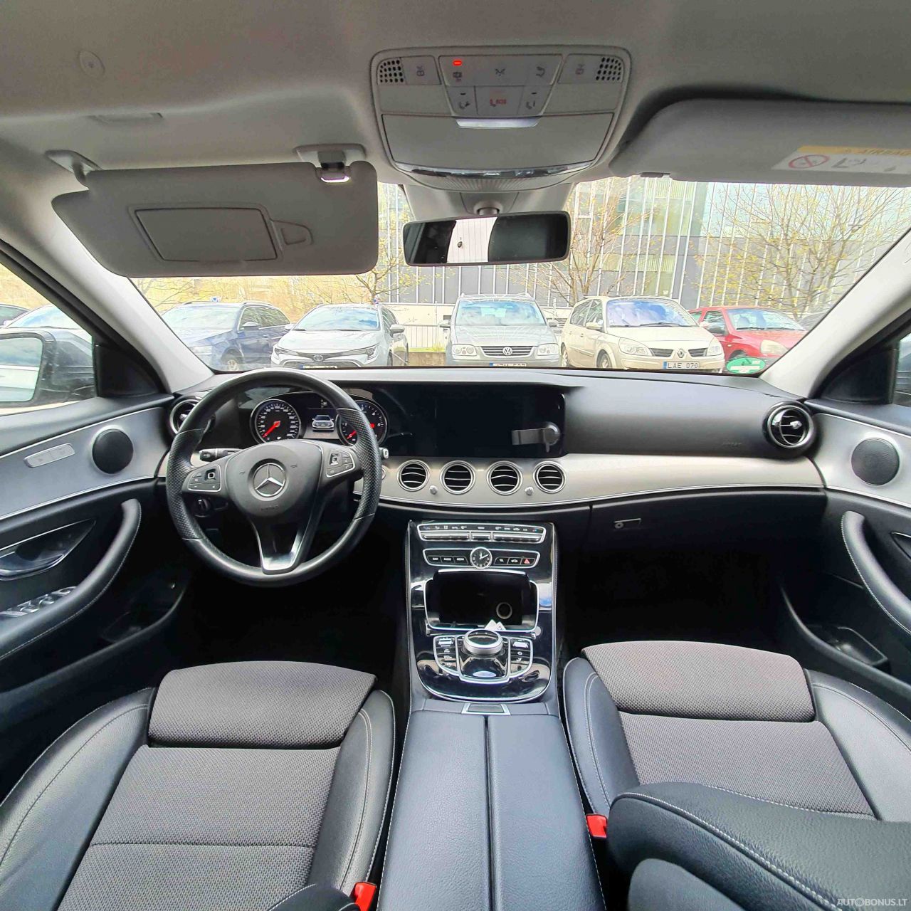 Mercedes-Benz E220 | 4