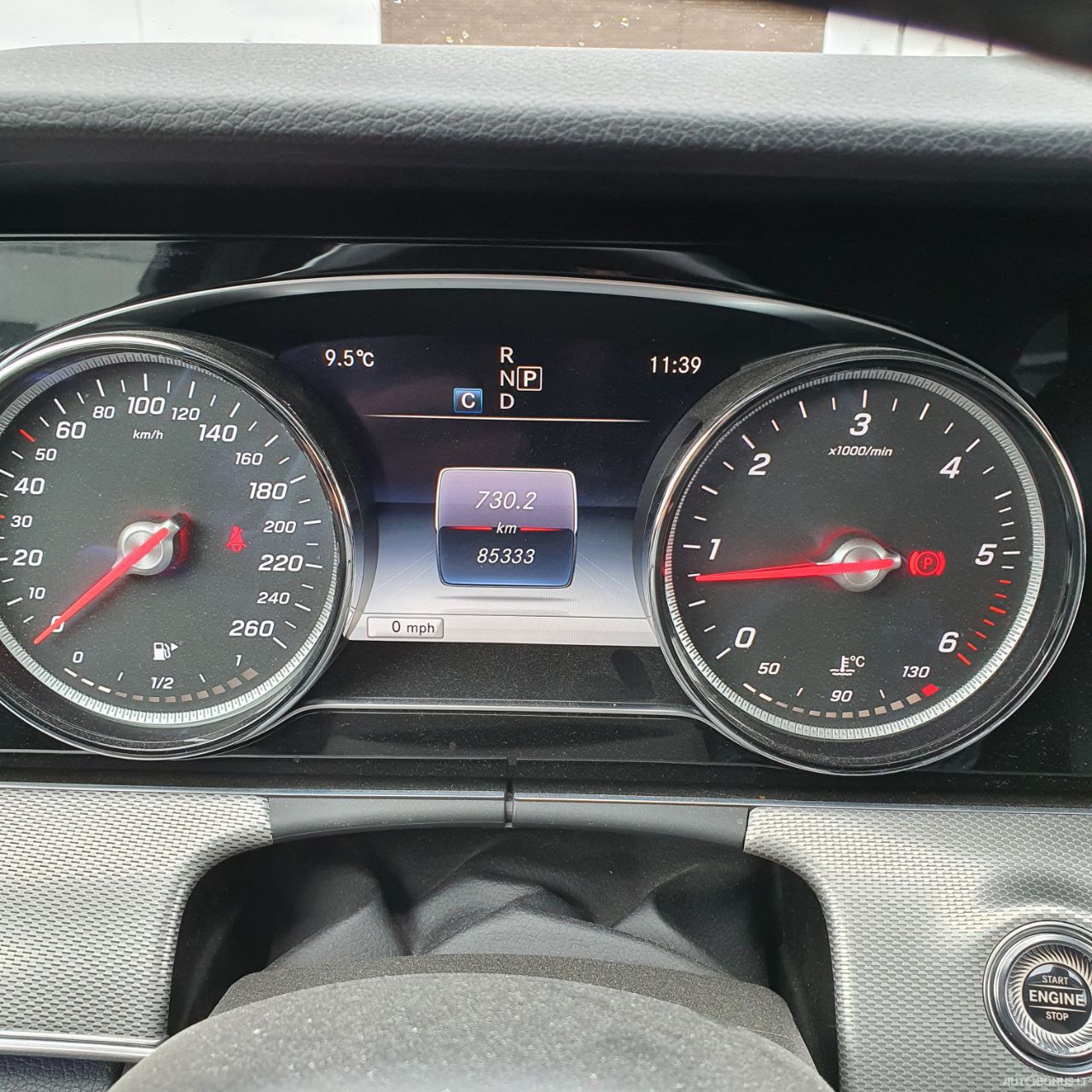 Mercedes-Benz E220 | 5