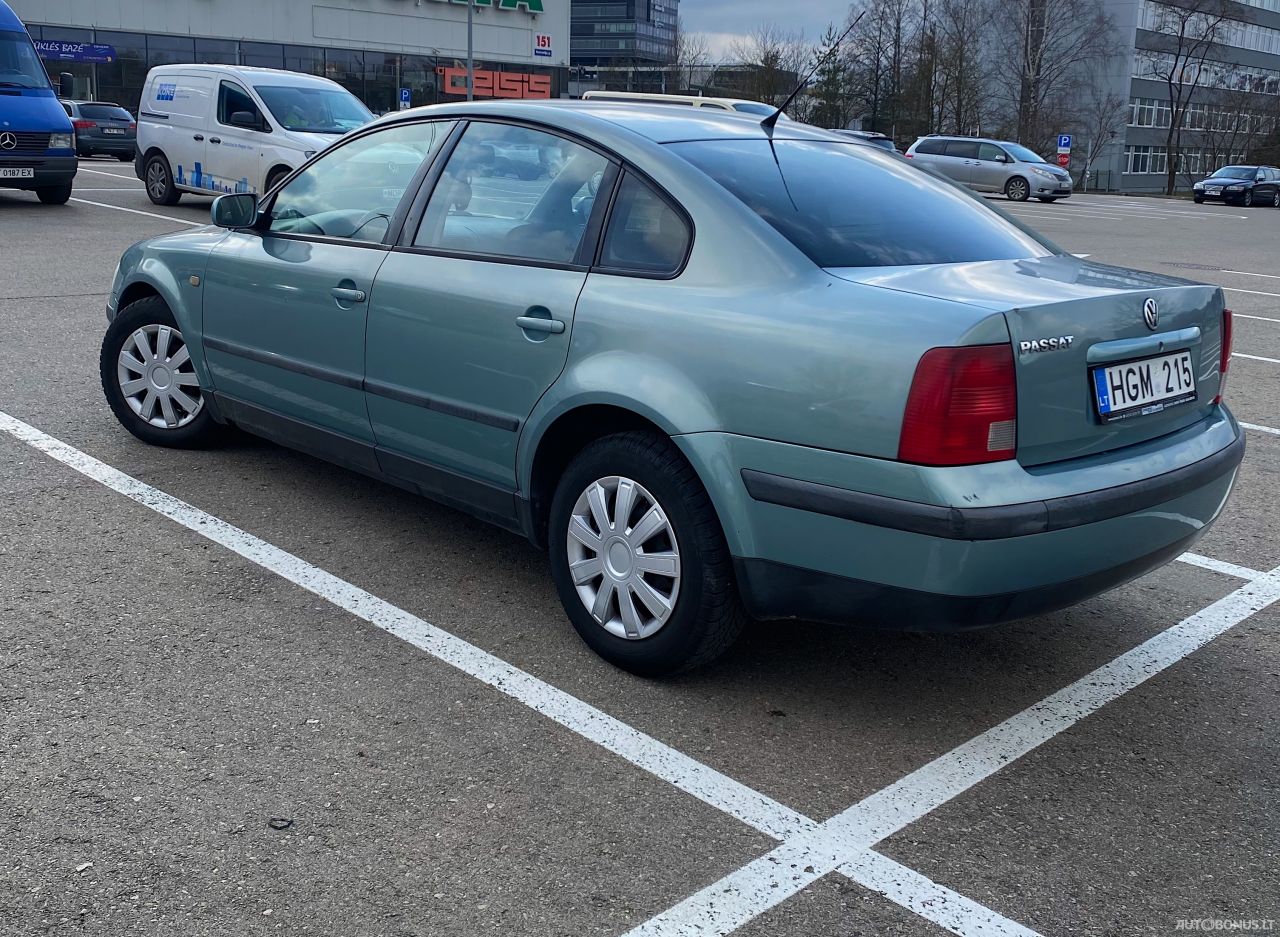 Volkswagen Passat | 1