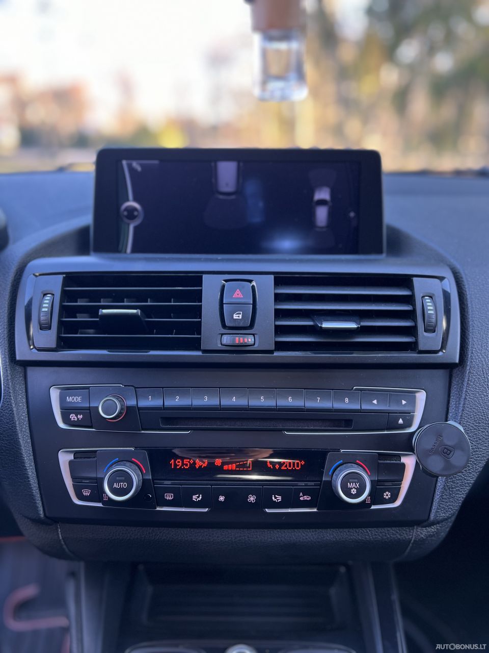 BMW 120 | 10
