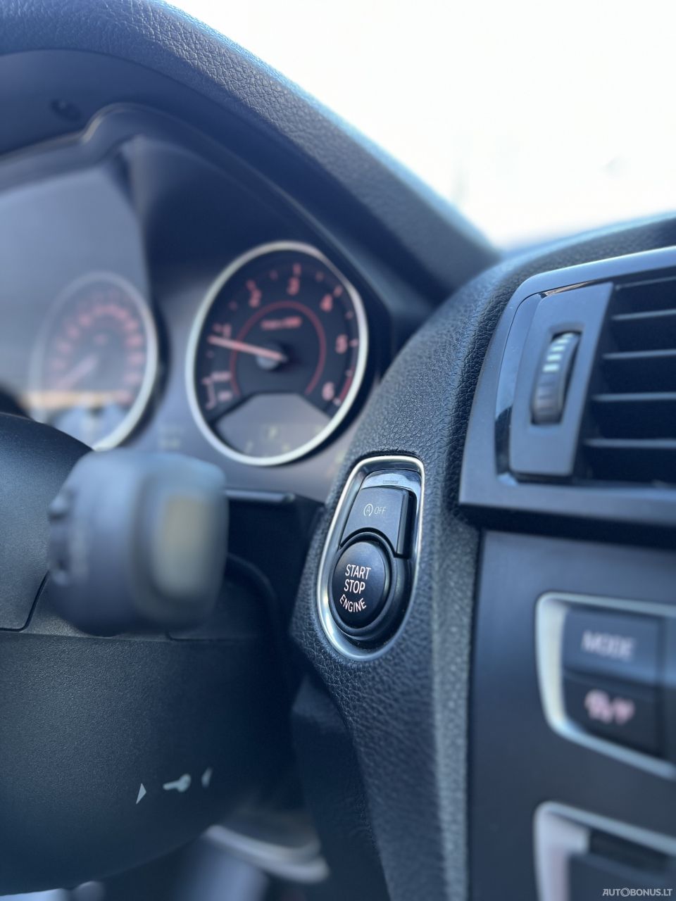 BMW 120 | 11