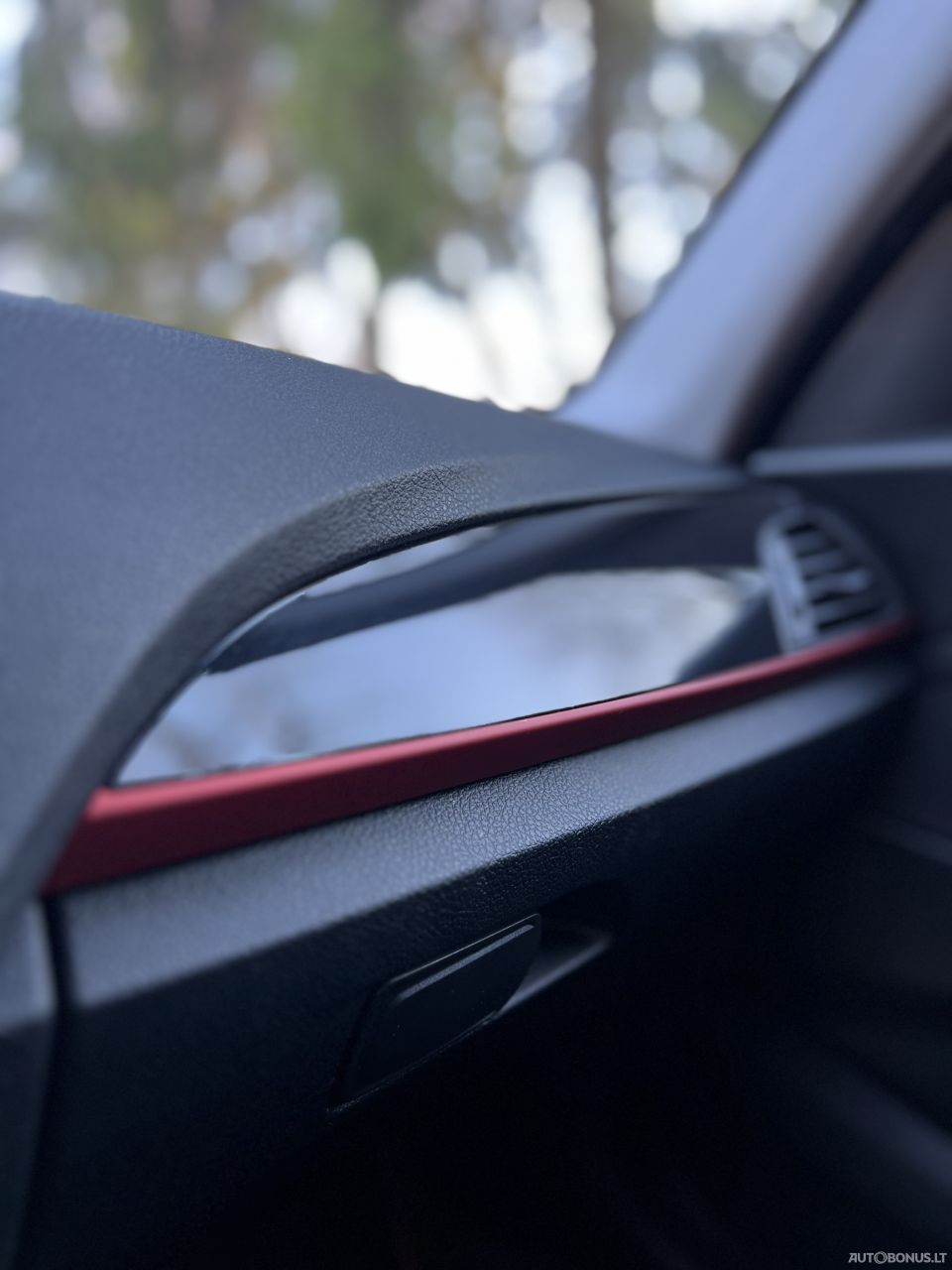BMW 120 | 12