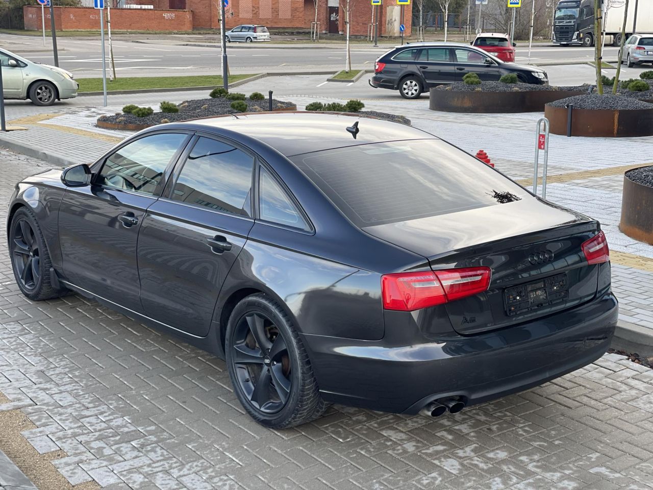 Audi A6 | 1