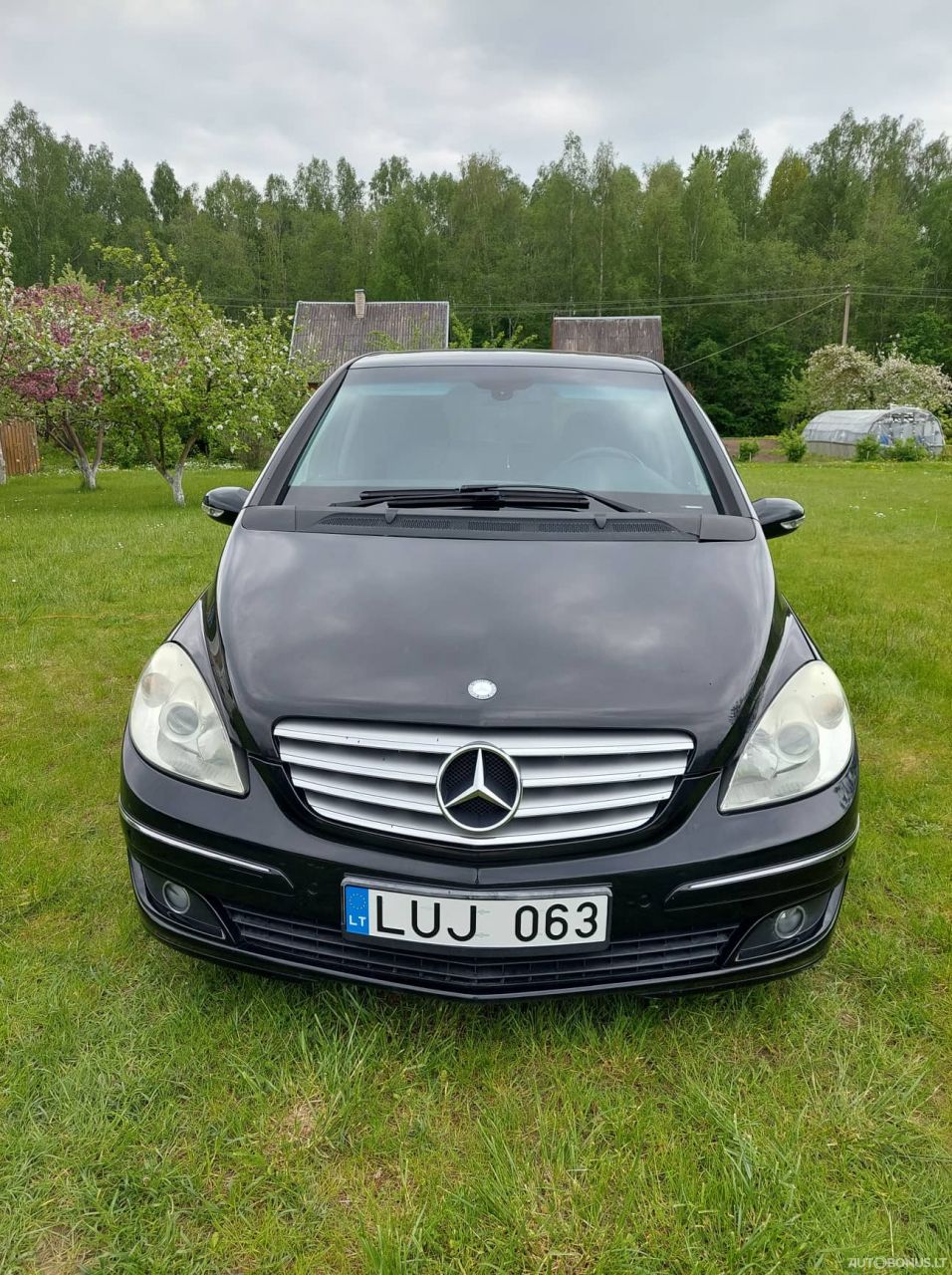 Mercedes-Benz B200 | 2