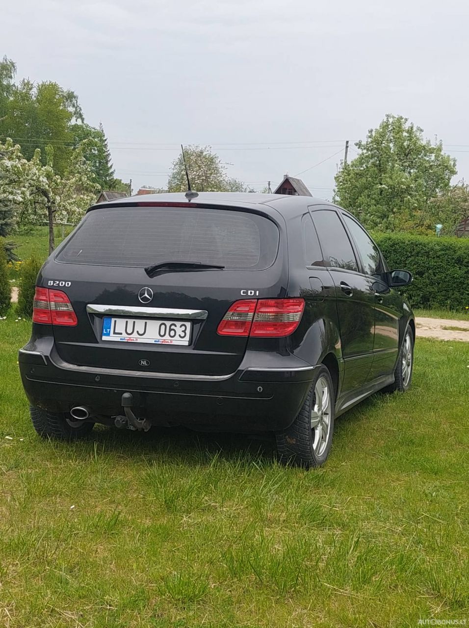 Mercedes-Benz B200 | 6