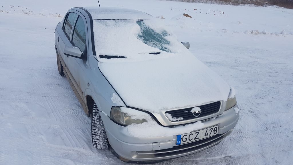 Opel, Sedanas