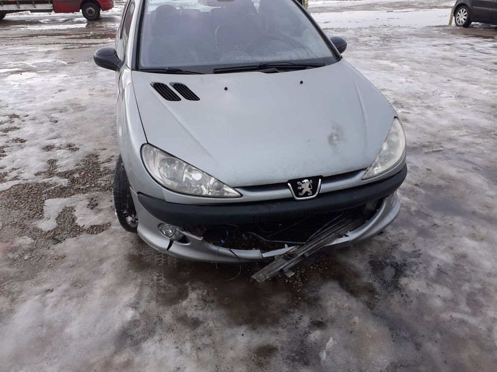 Peugeot, Hatchback | 7