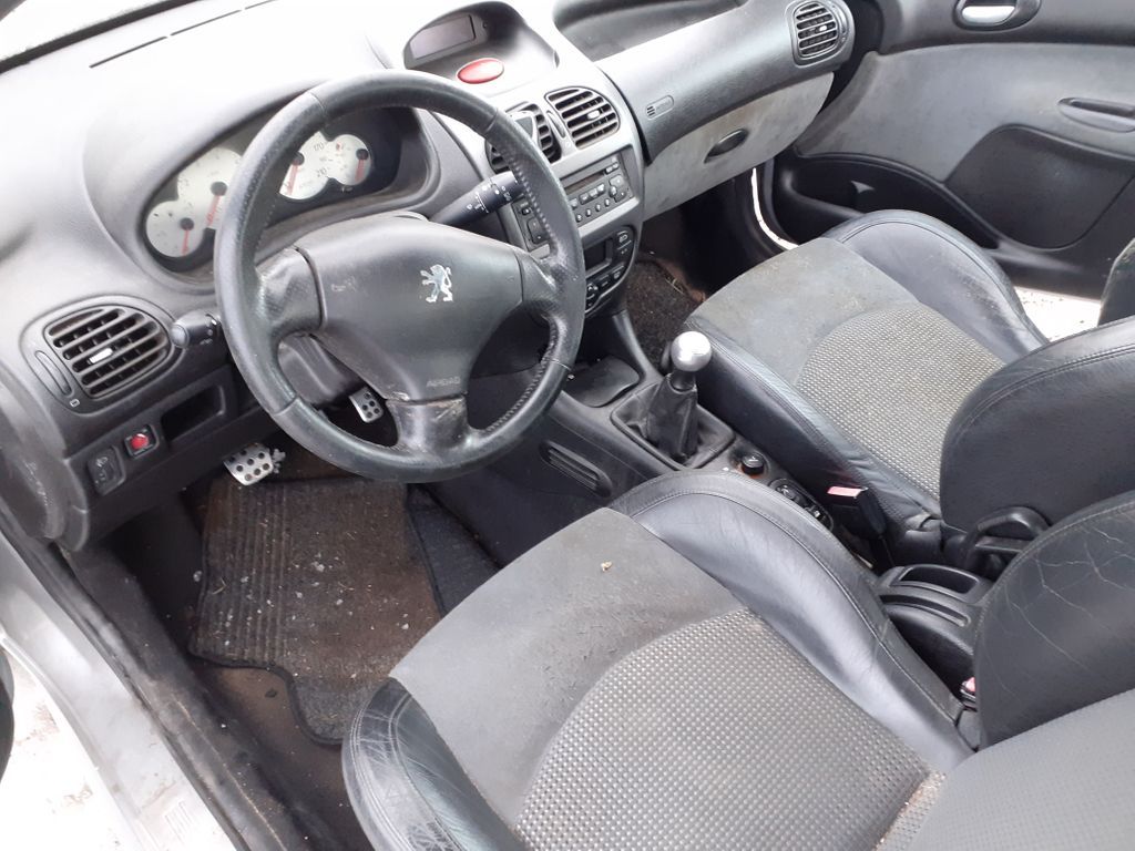 Peugeot, Hatchback | 5