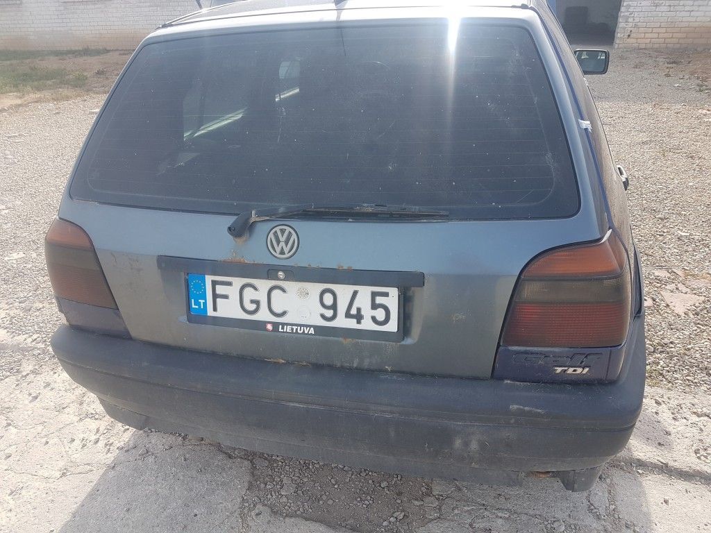 Volkswagen, Saloon | 4