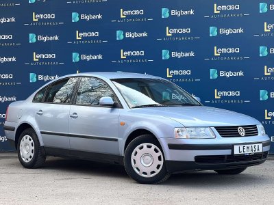 Volkswagen Passat | 1