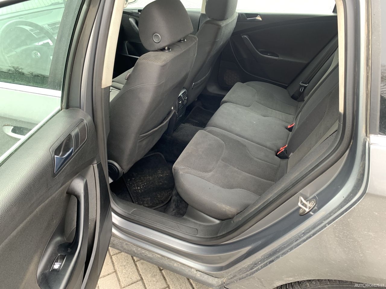 Volkswagen Passat | 9