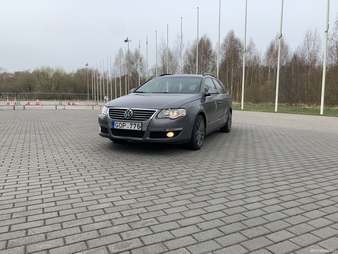 Volkswagen Passat | 1