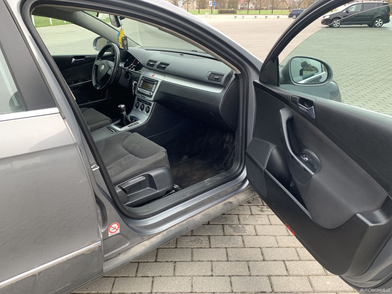 Volkswagen Passat | 8