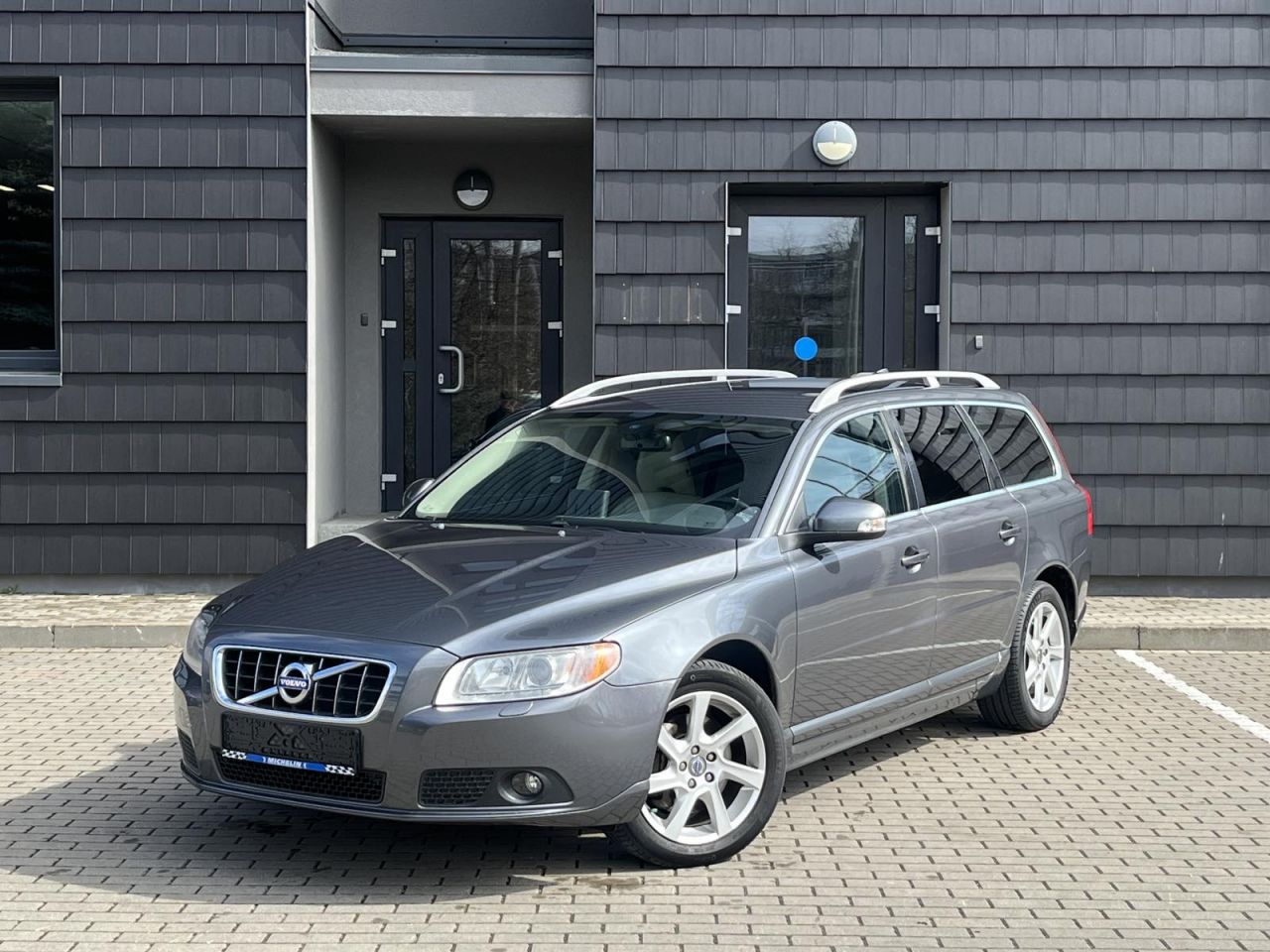 Volvo V70 | 3