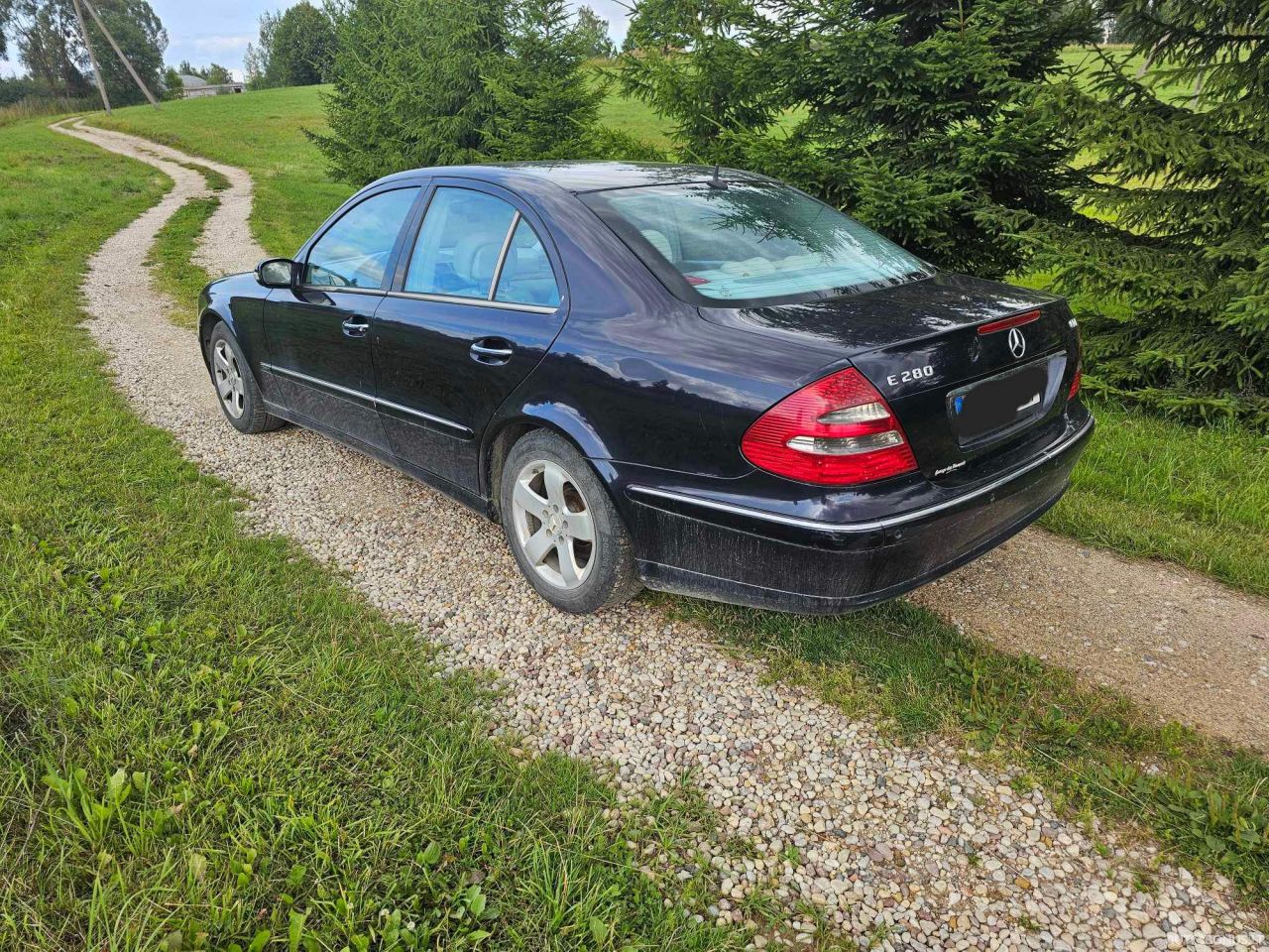 Mercedes-Benz E280 | 3