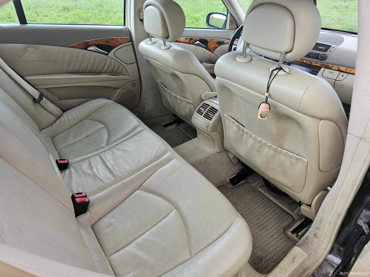 Mercedes-Benz E280 | 5