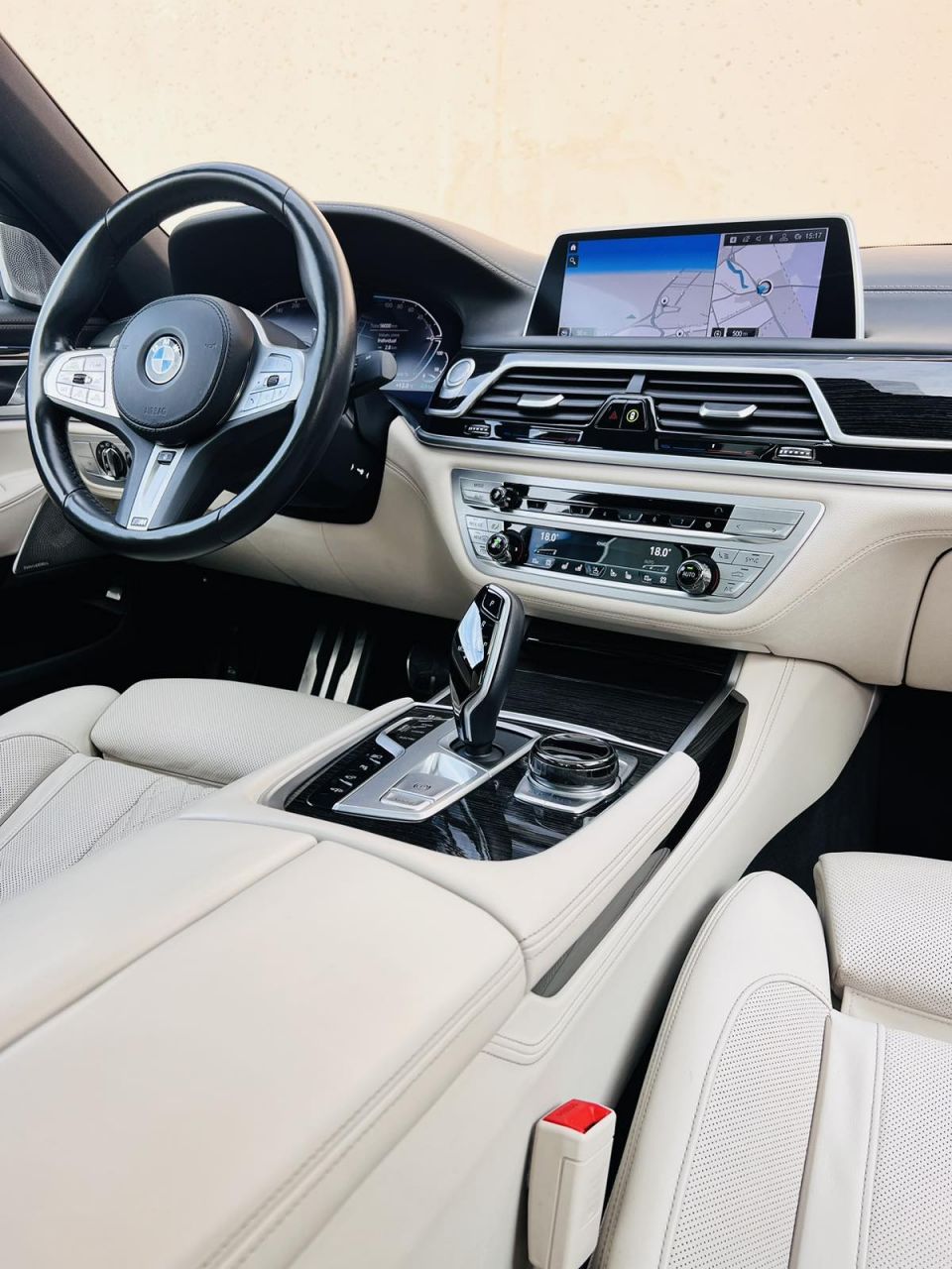 BMW 745 | 15