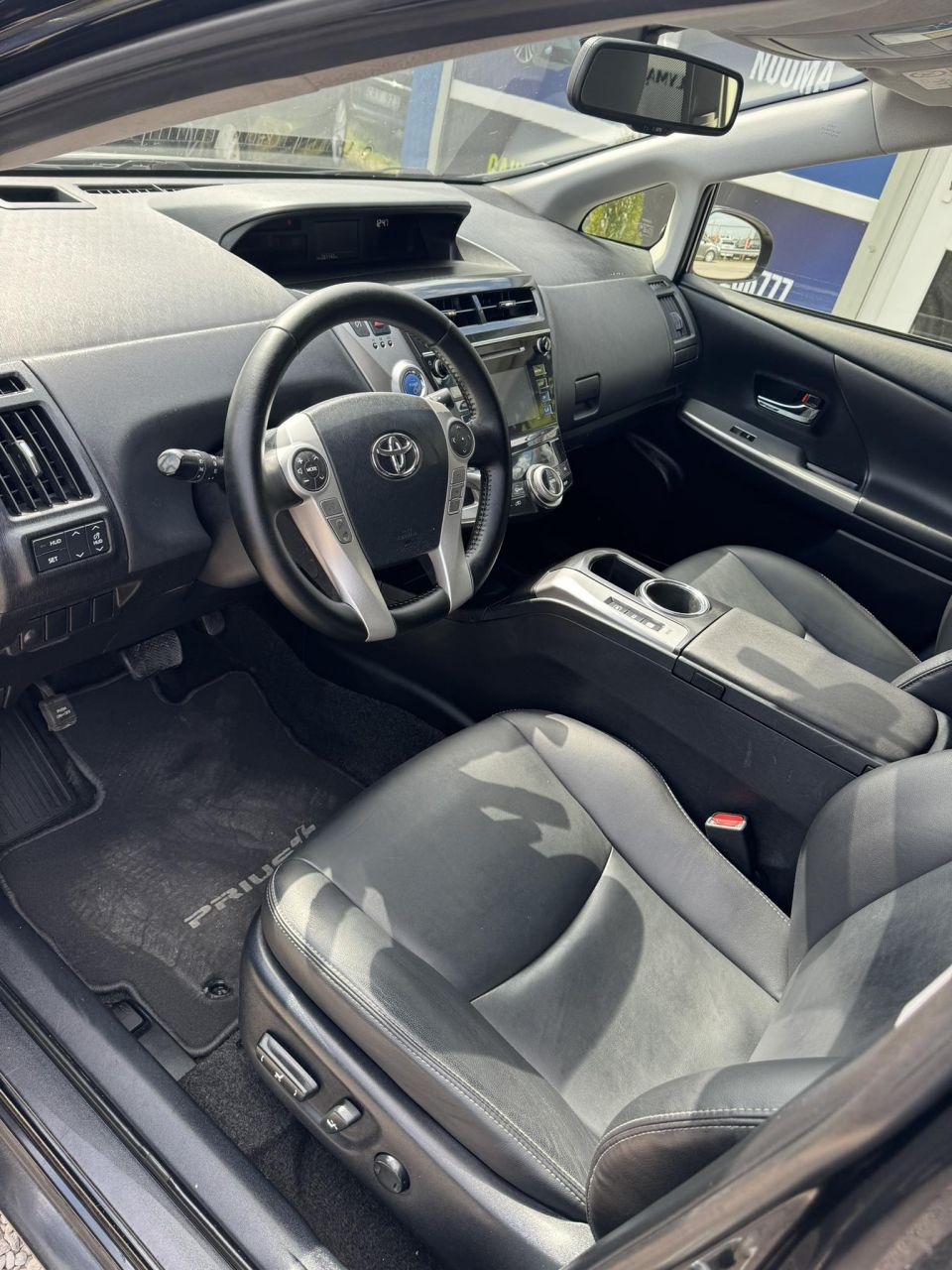 Toyota Prius+ | 4