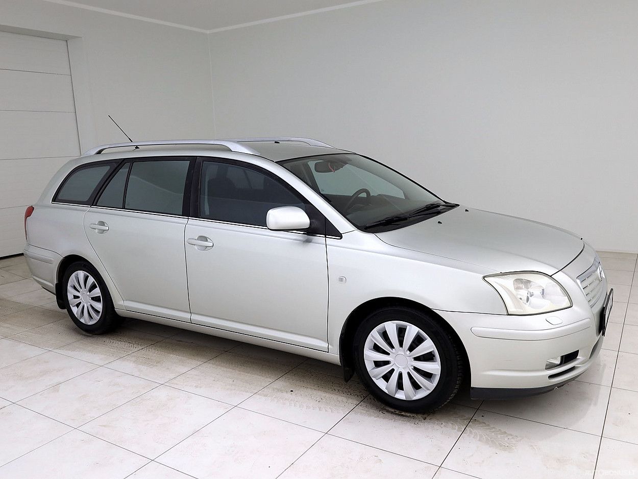 Toyota Avensis, 2.0 l., universalas