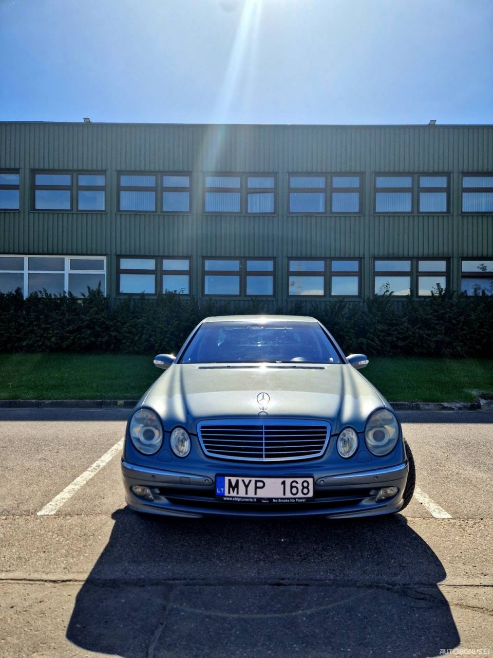 Mercedes-Benz E320 | 2