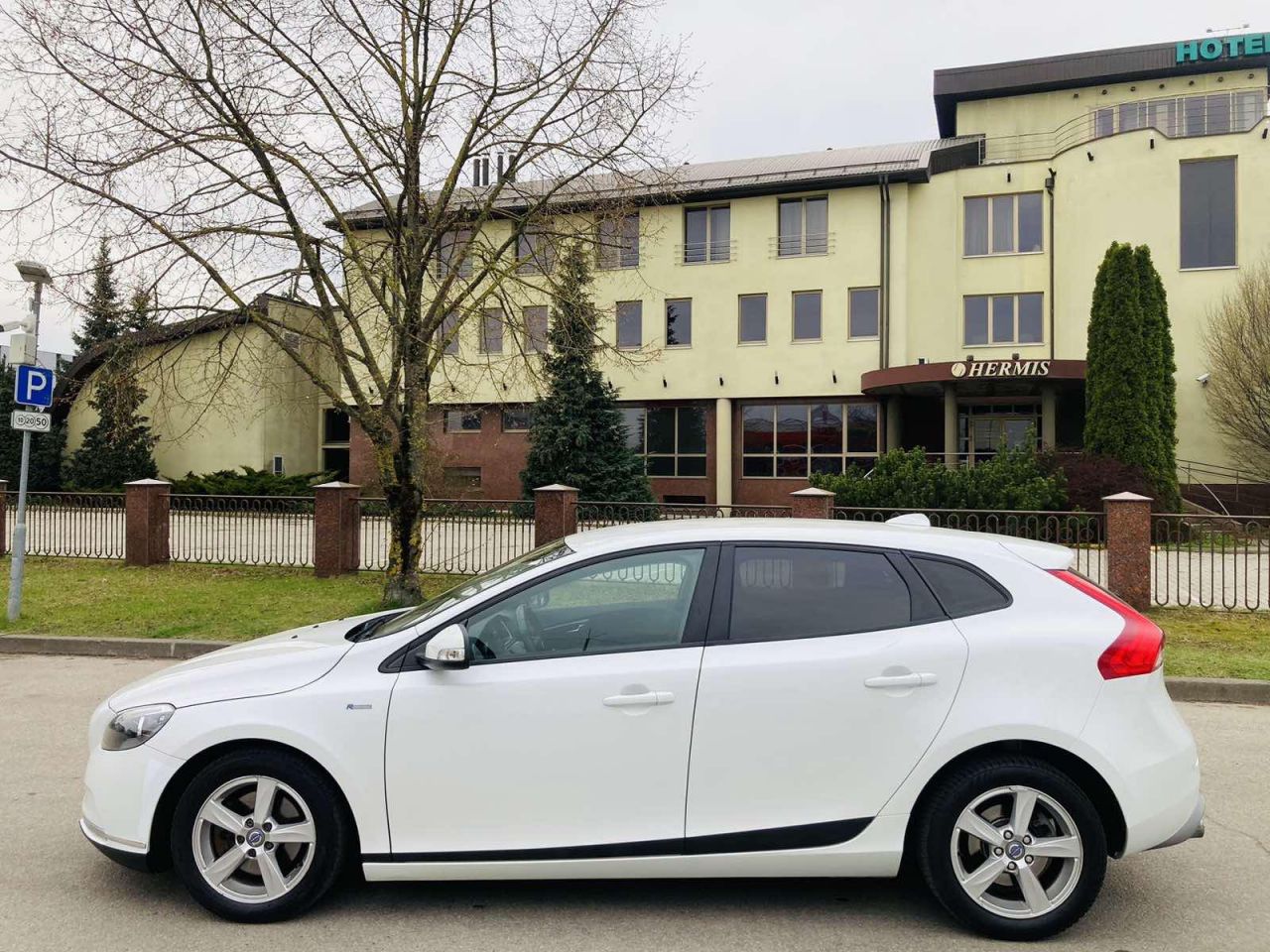 Volvo V40 | 3