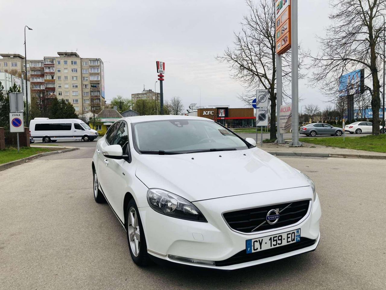 Volvo V40 | 4