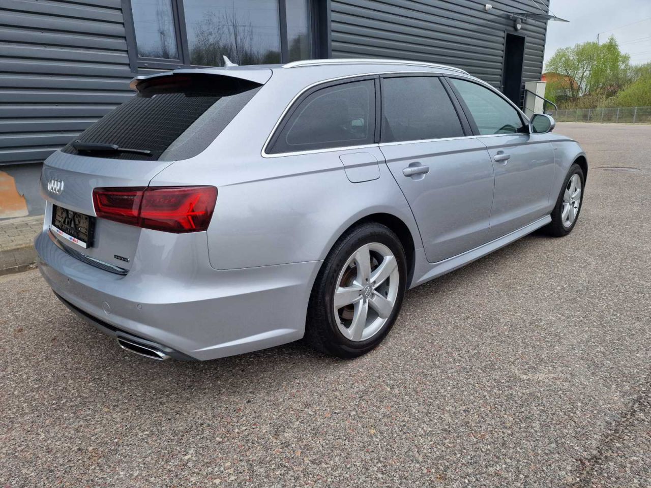 Audi A6 | 2