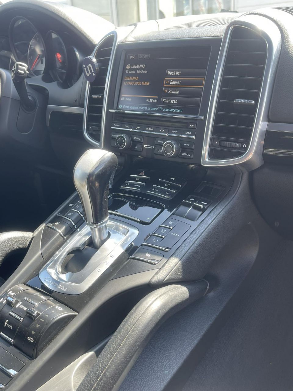 Porsche Cayenne | 6
