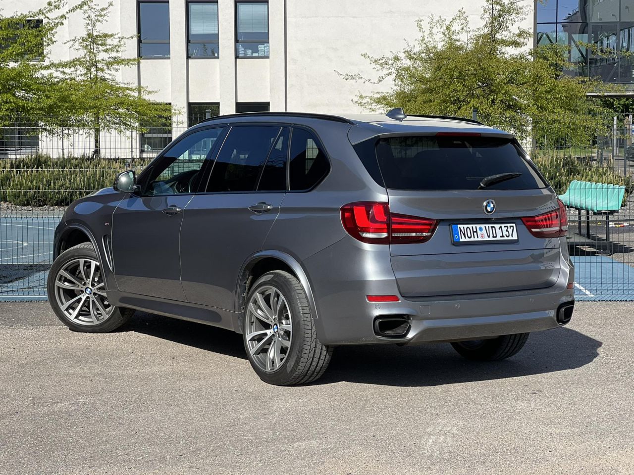 BMW X5 | 1