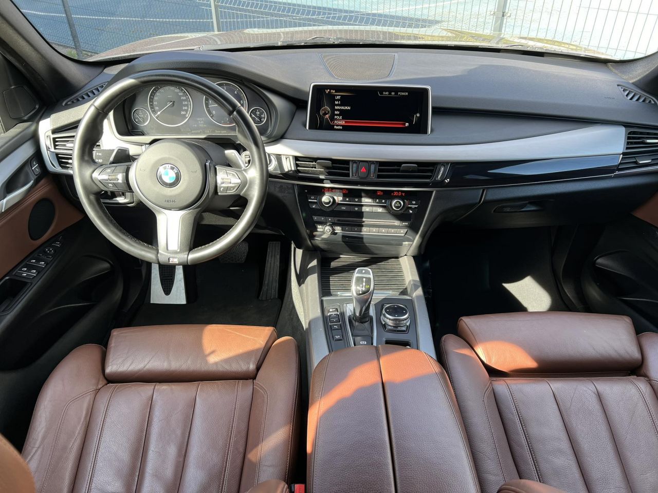 BMW X5 | 8