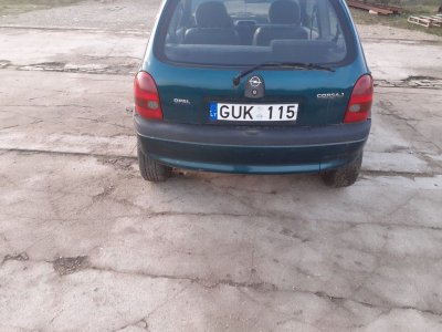 Opel, Hatchback | 3