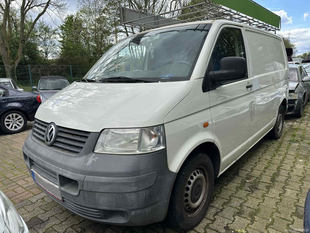 Volkswagen Transporter, Universal