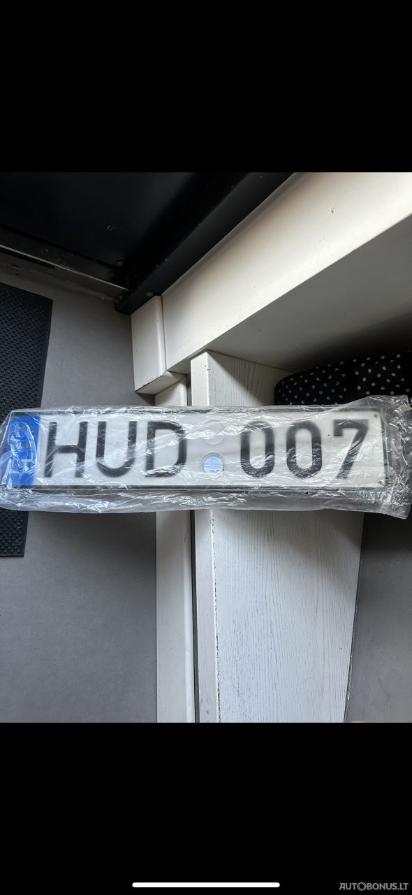  HUD007