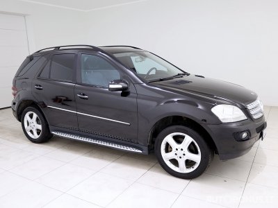 Mercedes-Benz ML320 | 0