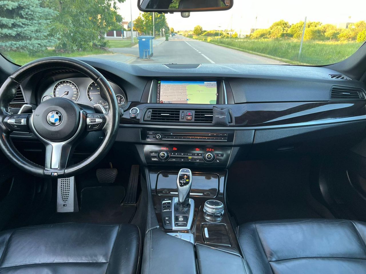 BMW 528 | 8