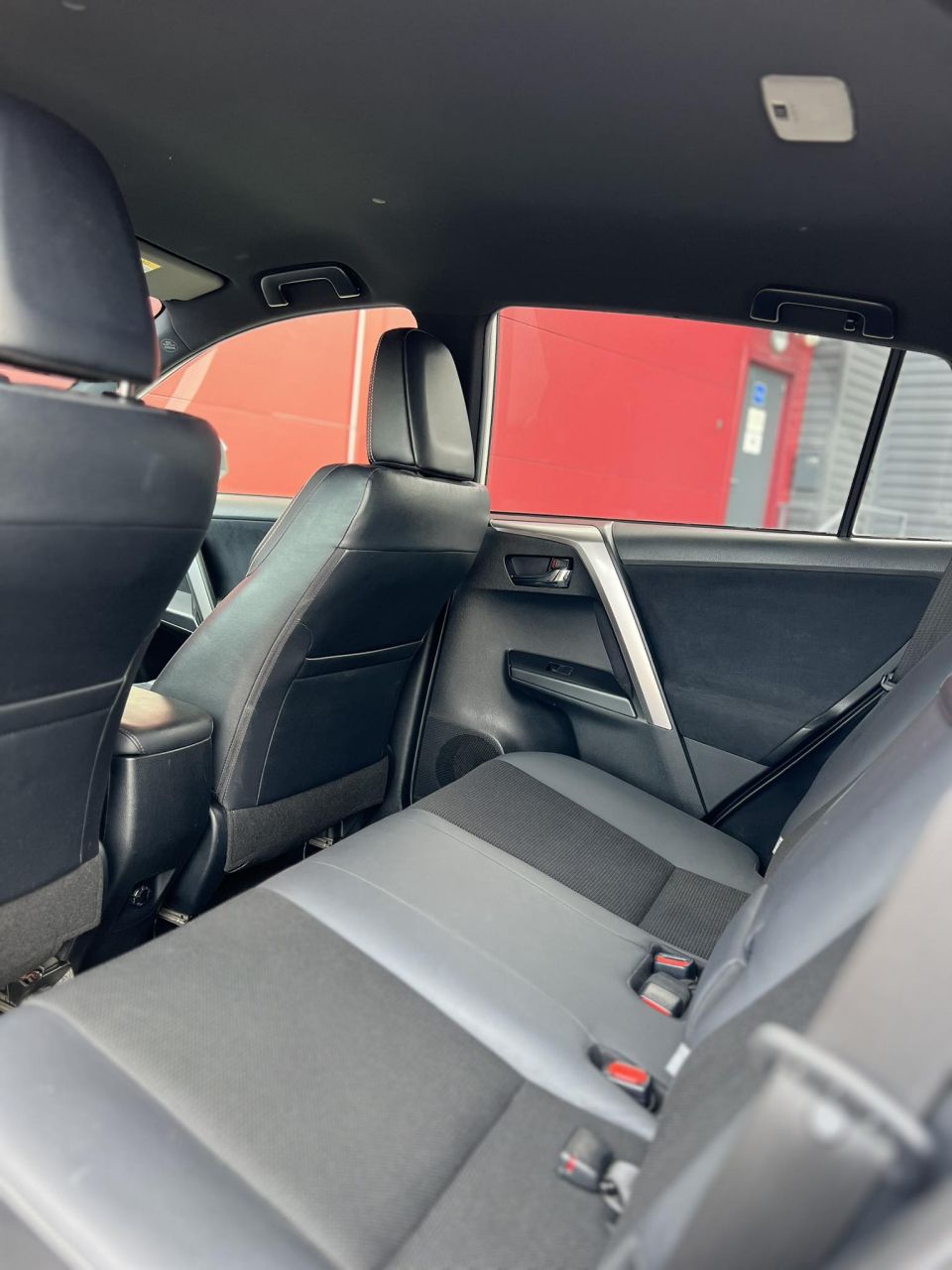 Toyota RAV4 | 7