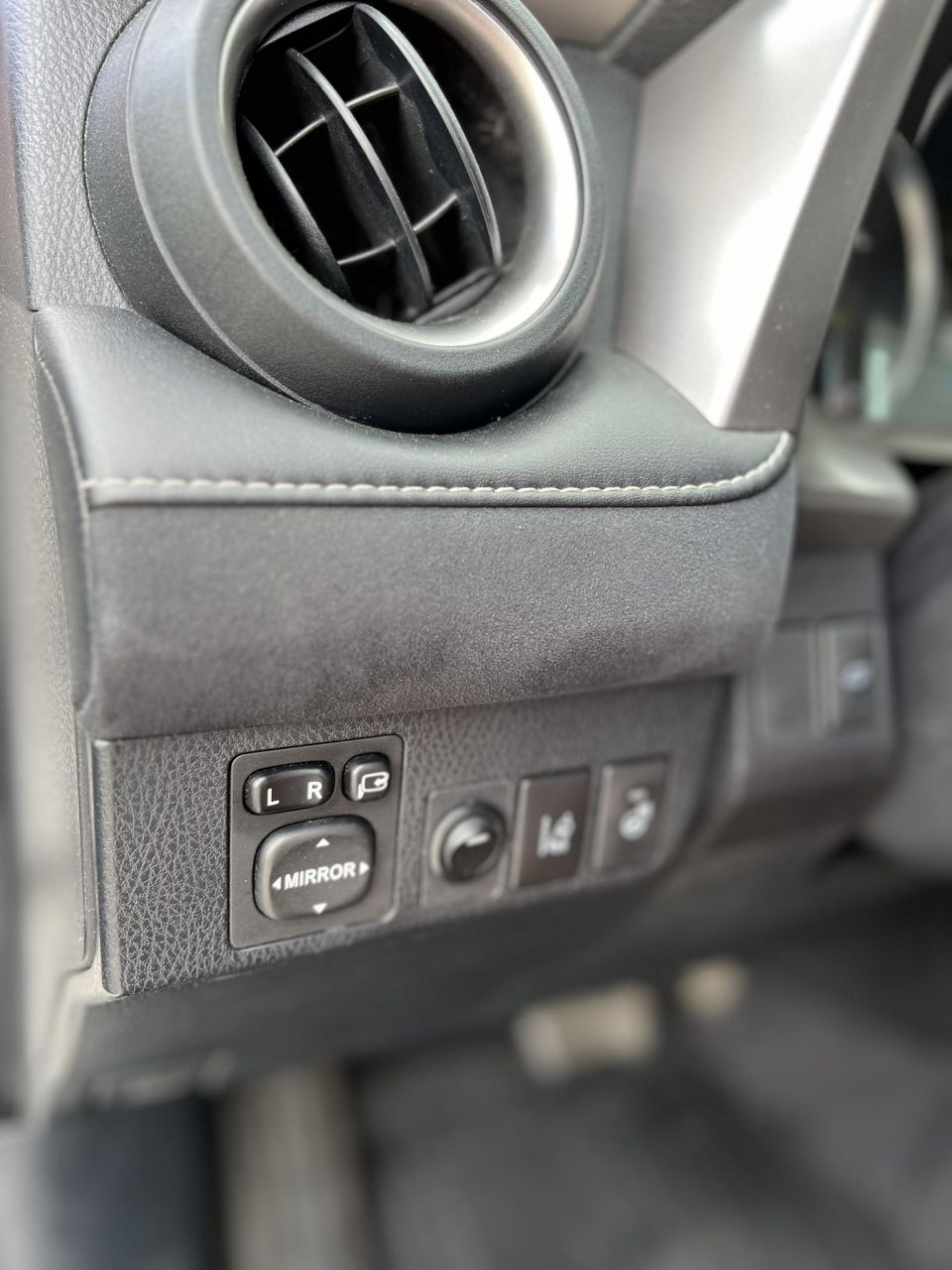 Toyota RAV4 | 5