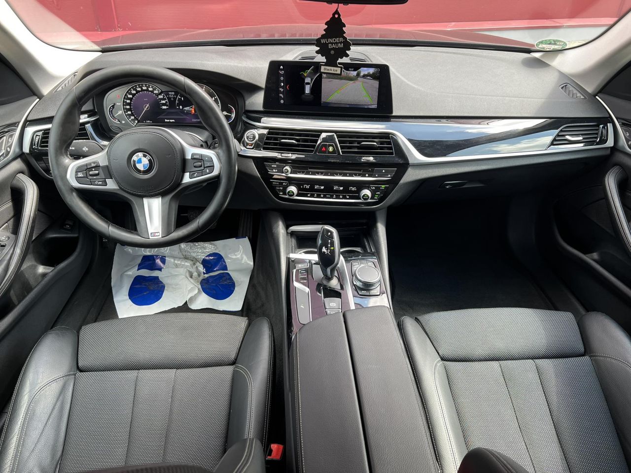 BMW 520 | 7