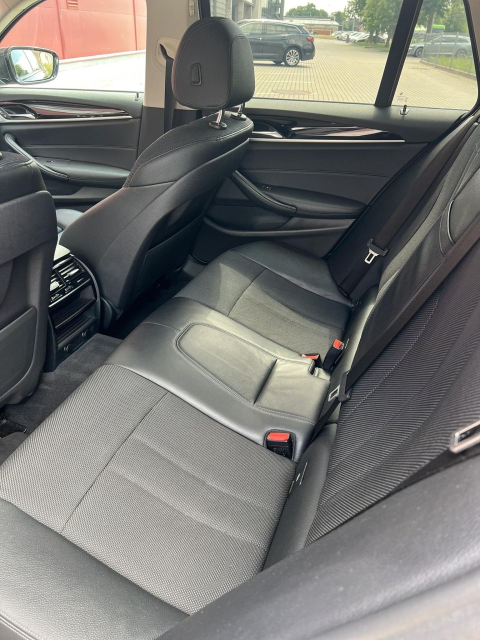 BMW 520 | 8