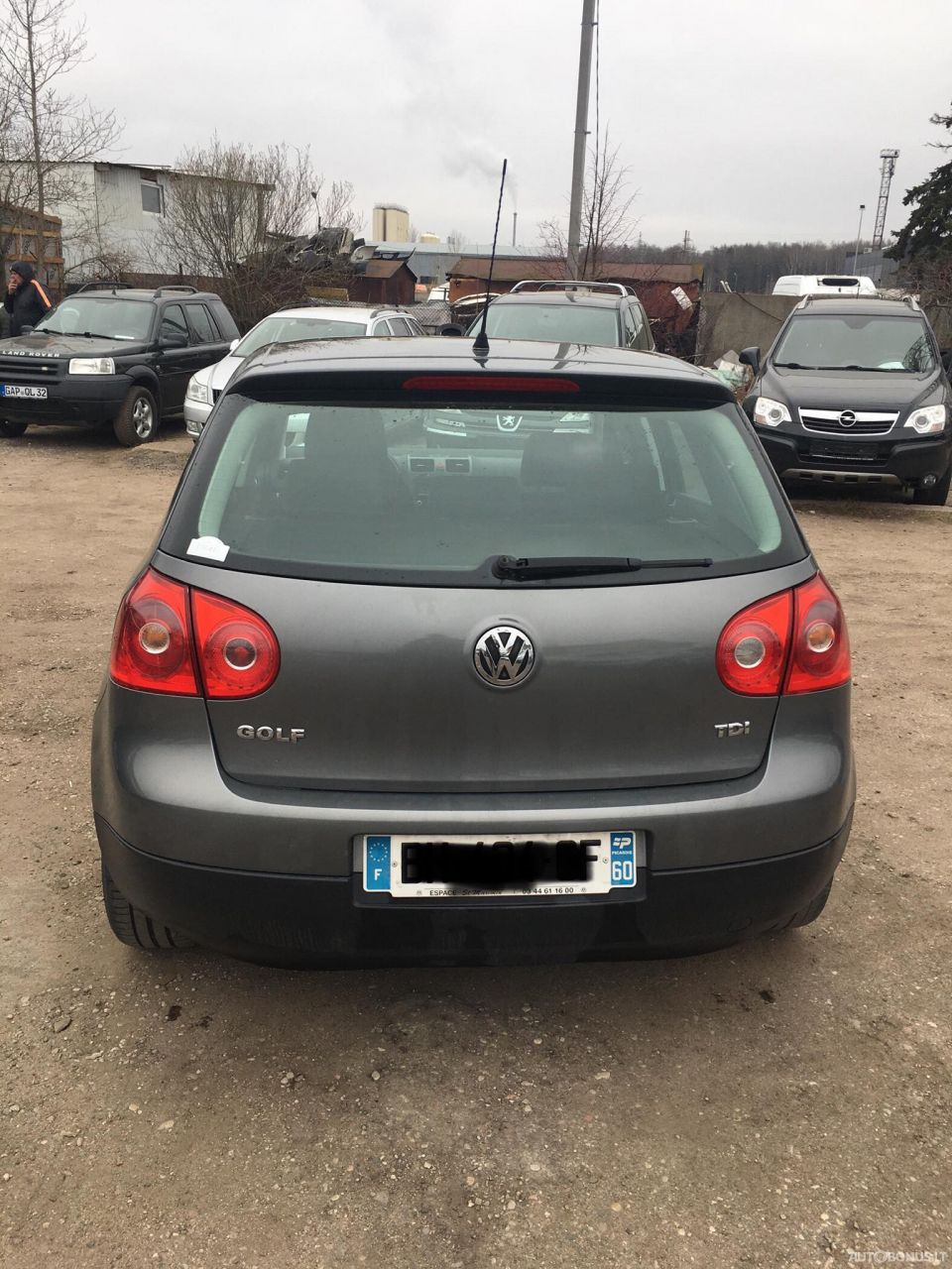 Volkswagen Golf | 5