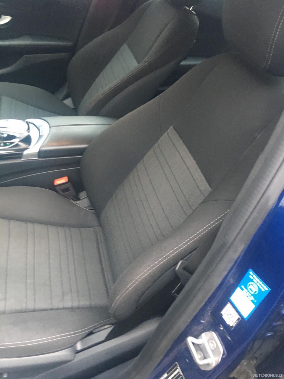 Mercedes-Benz C200 | 8