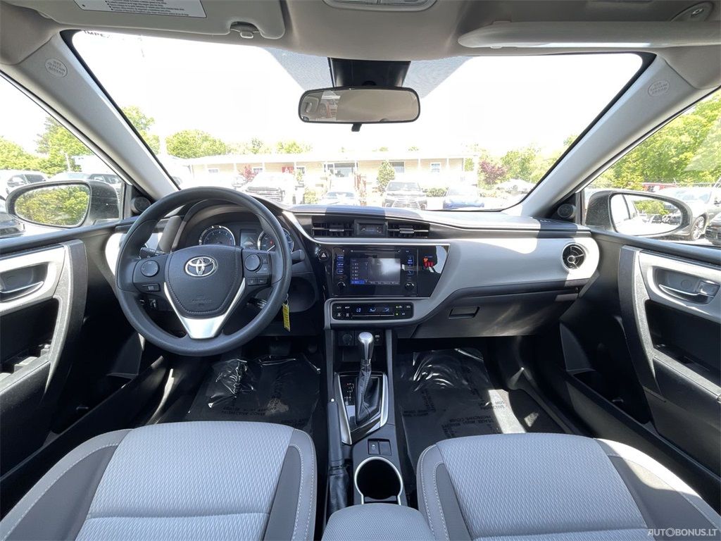 Toyota Corolla | 2
